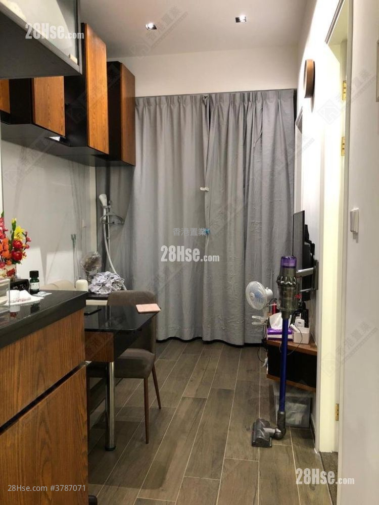 Maison Rose Sell 1 Bedroom 297 ft²