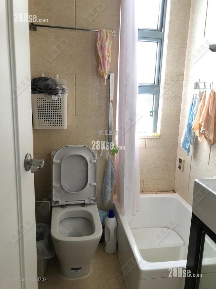 Maison Rose Sell 1 Bedroom 297 ft²