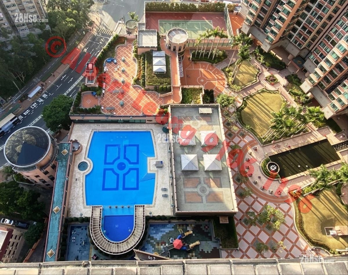 Castello Sell 2 Bedrooms , 1 Bathroom 547 ft²