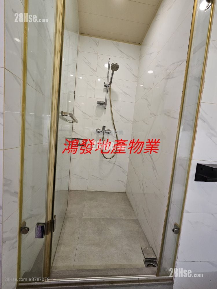 Edward Mansion Sell 820 ft²