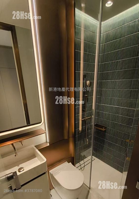 Baker Circle Greenwich Sell Studio , 1 Bathroom 212 ft²