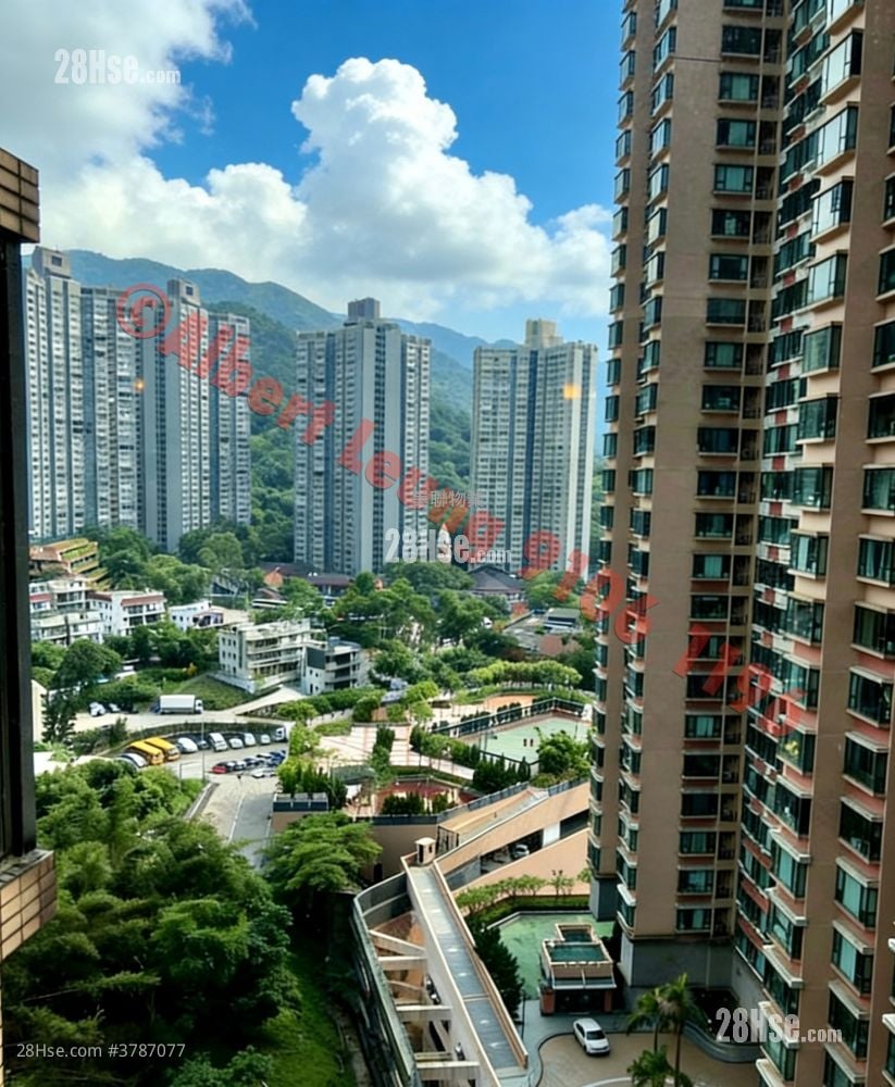 Castello Sell 2 Bedrooms , 1 Bathroom 547 ft²