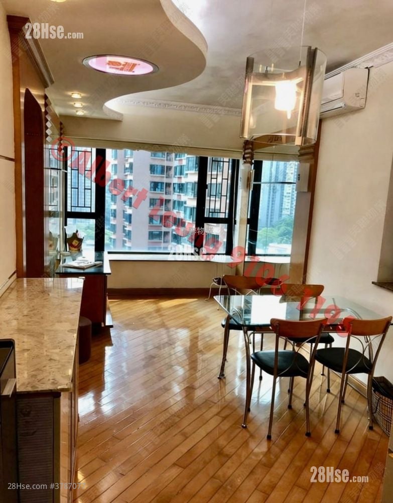 Castello Sell 2 Bedrooms , 1 Bathroom 547 ft²