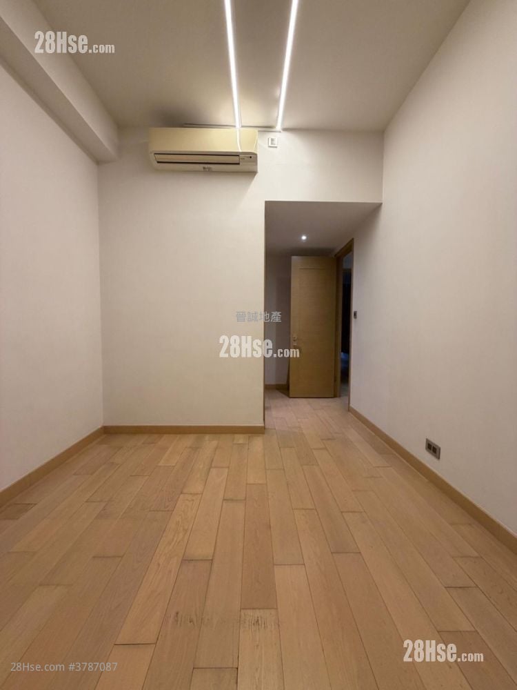 NAPA 租盘 4 房 , 4 浴室 2,018 平方尺