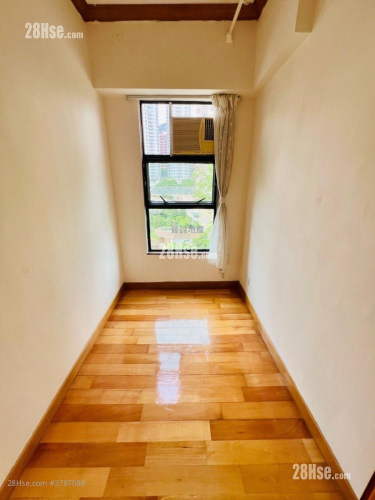 海慧花园 租盘 4 房 , 2 浴室 974 平方尺