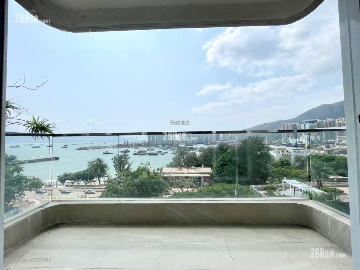 Dragon Villa Rental 3 Bedrooms , 2 Bathrooms 1,342 ft²