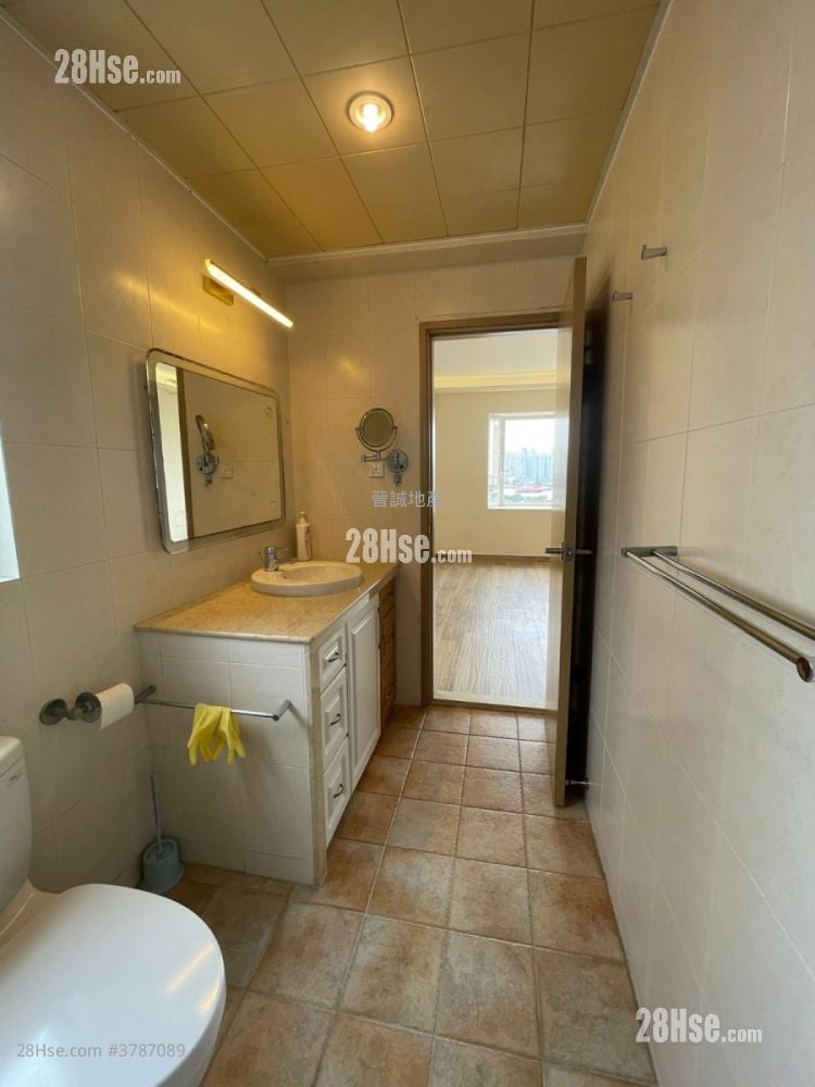 Dragon Villa Rental 3 Bedrooms , 2 Bathrooms 1,342 ft²