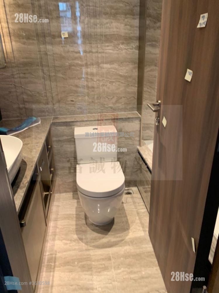 曦台 租盘 2 房 , 1 浴室 495 平方尺