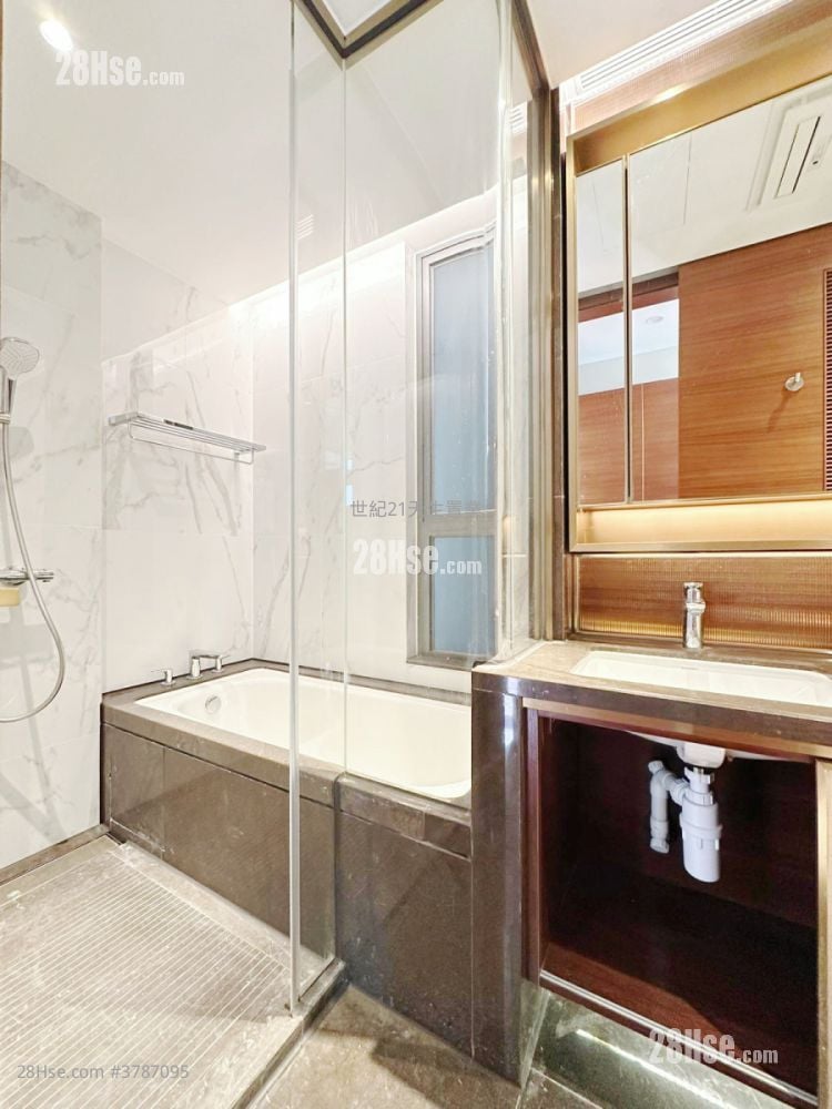 缇岸 售盘 4 房 , 2 浴室 798 平方尺