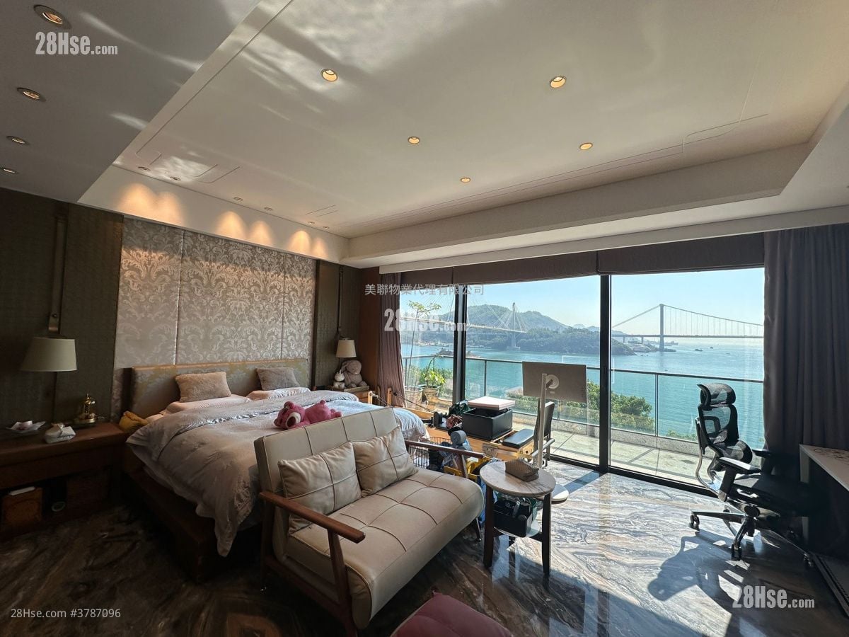 主人房: 星岸 售盘 4,155 平方尺