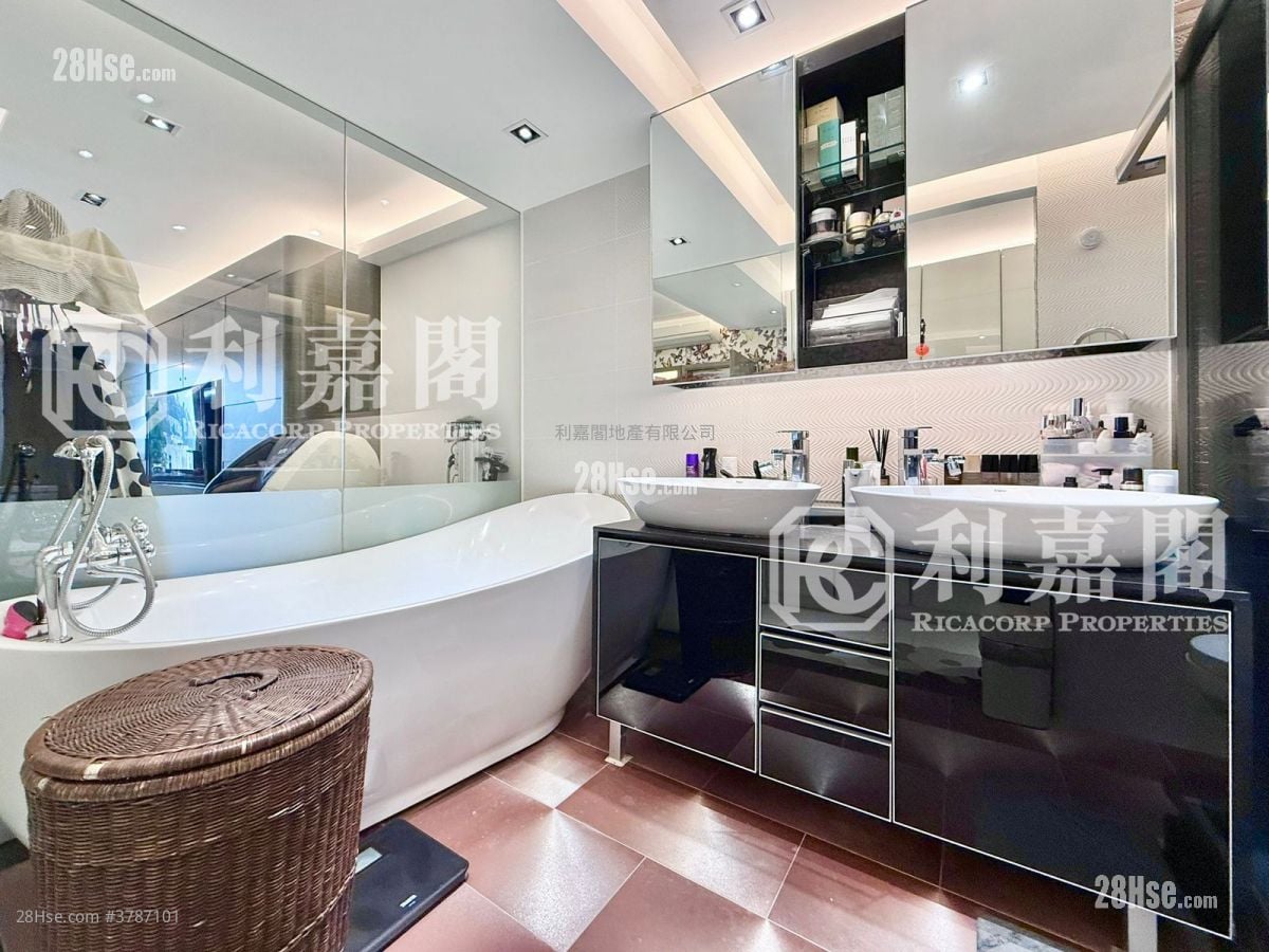 夏威夷花园 售盘 3 房 , 2 浴室 1,852 平方尺