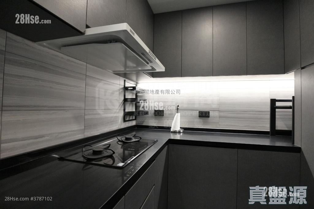 Mont Vert Sell 3 Bedrooms , 3 Bathrooms 845 ft²