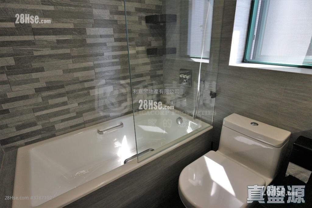 Mont Vert Sell 3 Bedrooms , 3 Bathrooms 845 ft²