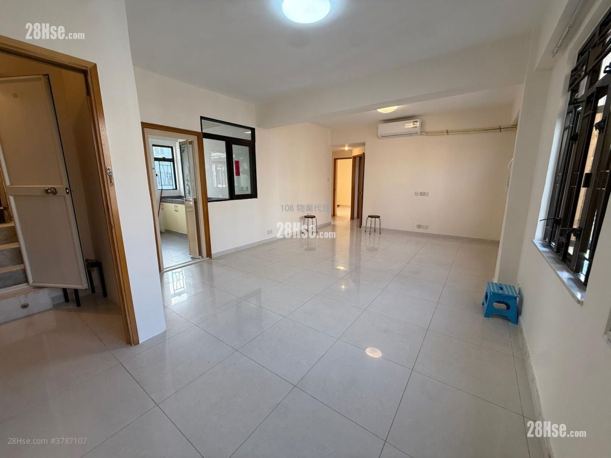 荣英大厦 售盘 3 房 , 2 浴室 1,032 平方尺