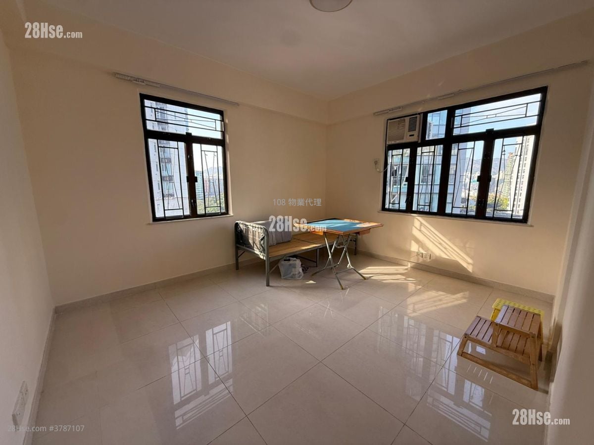 荣英大厦 售盘 3 房 , 2 浴室 1,032 平方尺