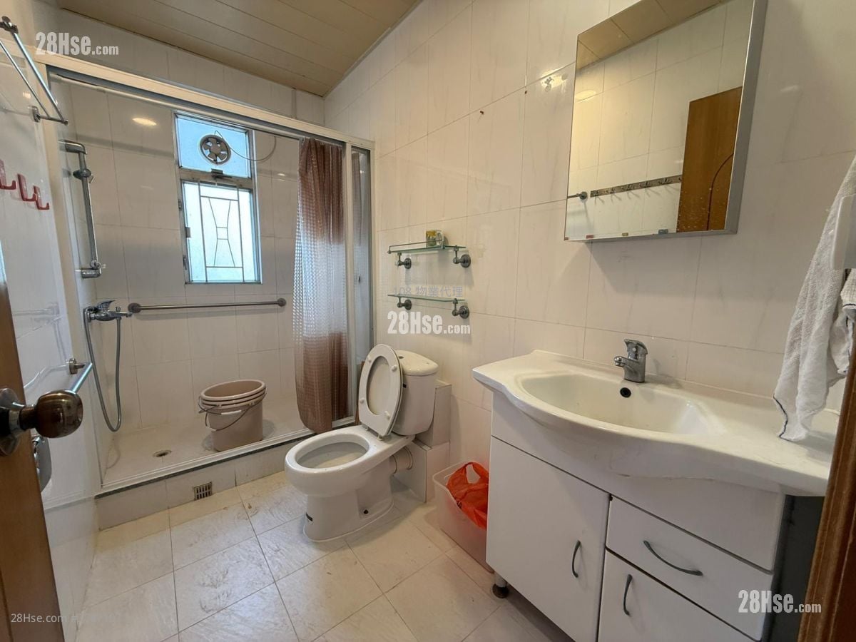 荣英大厦 售盘 3 房 , 2 浴室 1,032 平方尺