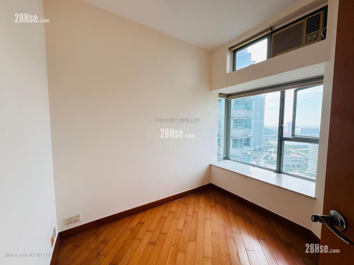 蓝天海岸 租盘 4 房 , 2 浴室 874 平方尺