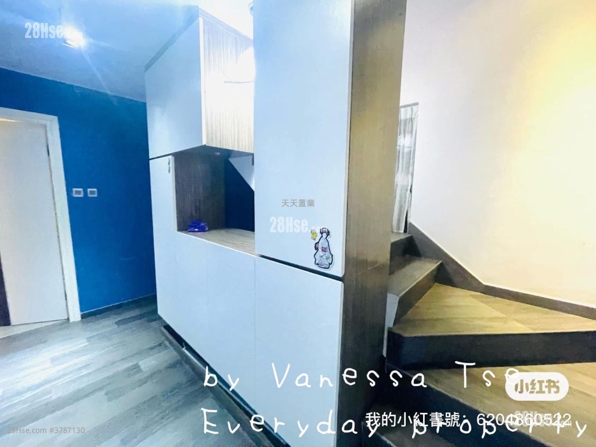 村屋 售盘 4 房 , 3 浴室 1,400 平方尺