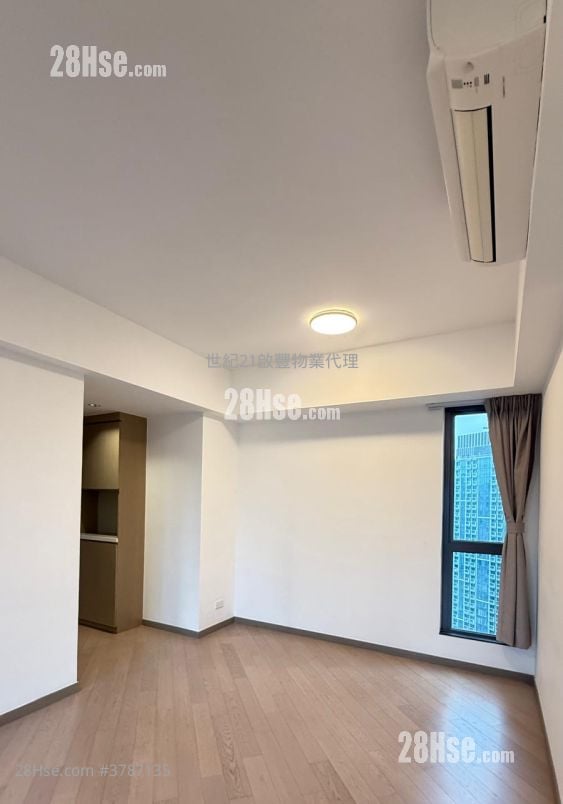 Upper River Bank Sell 3 Bedrooms , 2 Bathrooms 844 ft²