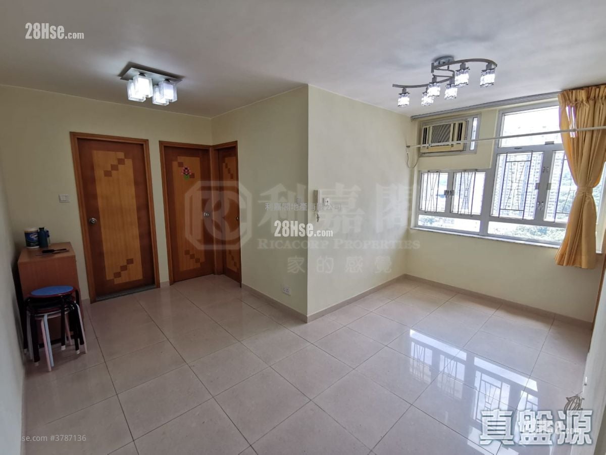 富雅花园 租盘 2 房 , 1 浴室 431 平方尺