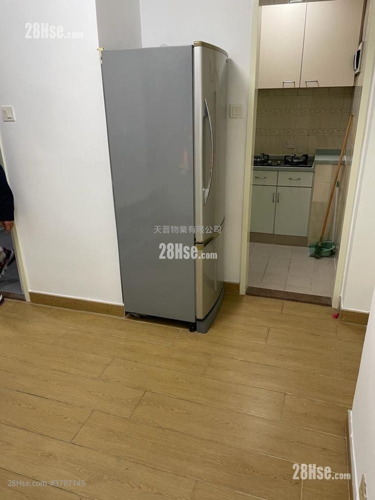 Po Wai Building Sell 2 Bedrooms , 1 Bathroom 262 ft²