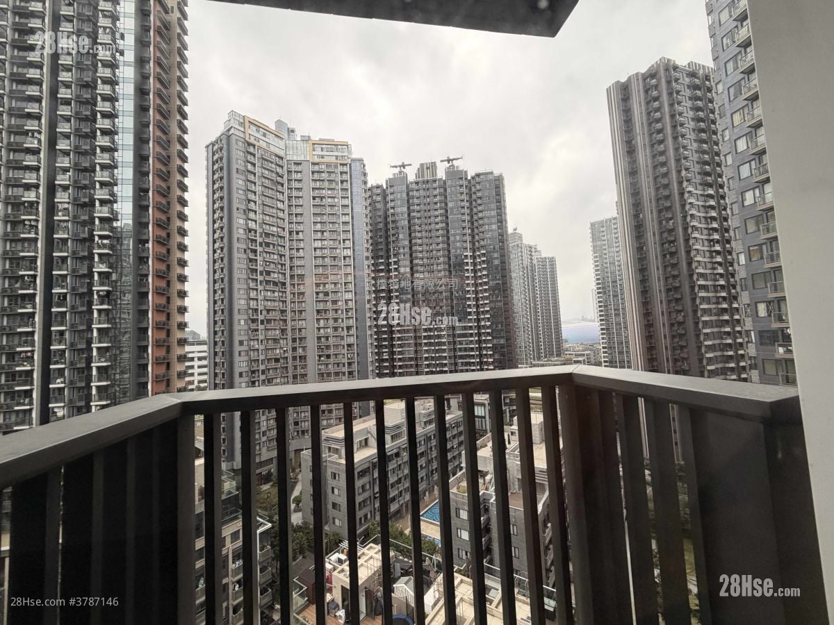 天寰 租盘 3 房 , 2 浴室 640 平方尺