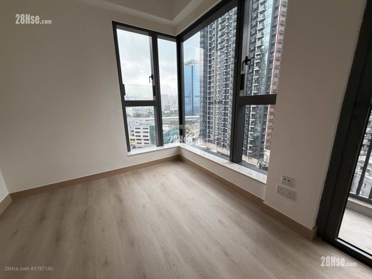 天寰 租盘 3 房 , 2 浴室 640 平方尺