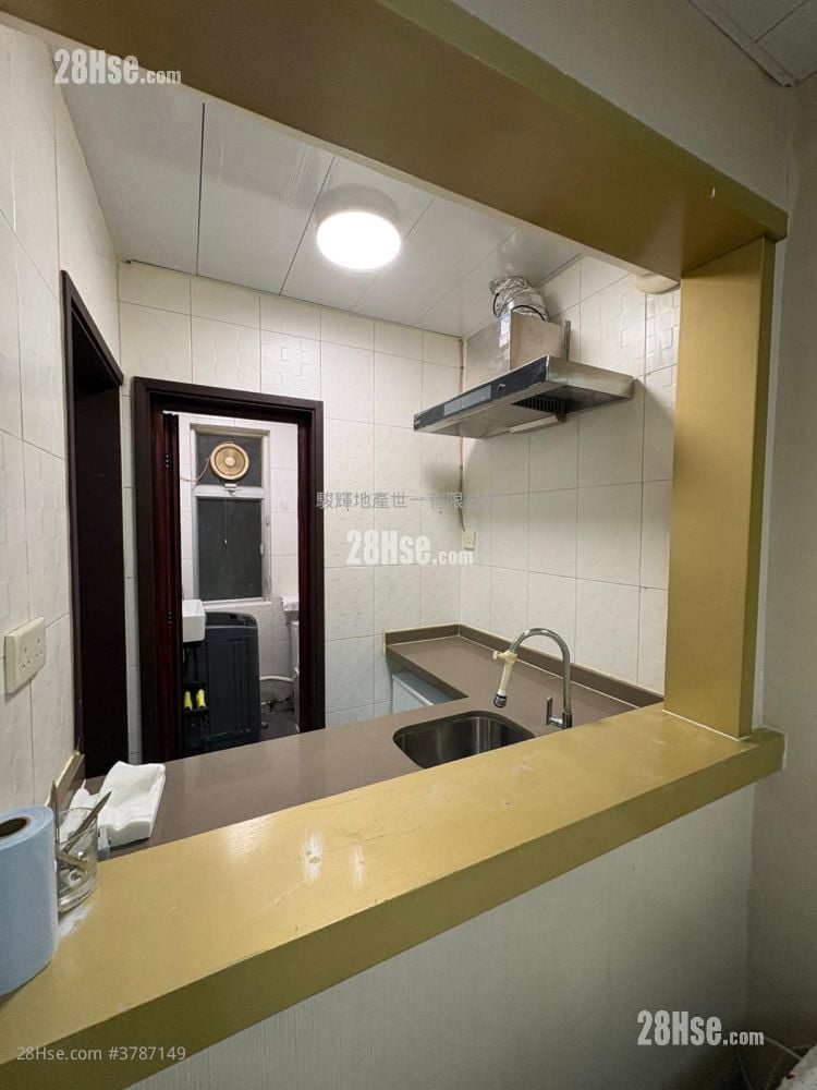 环海大厦 租盘 开放式间隔 , 1 浴室 300 平方尺