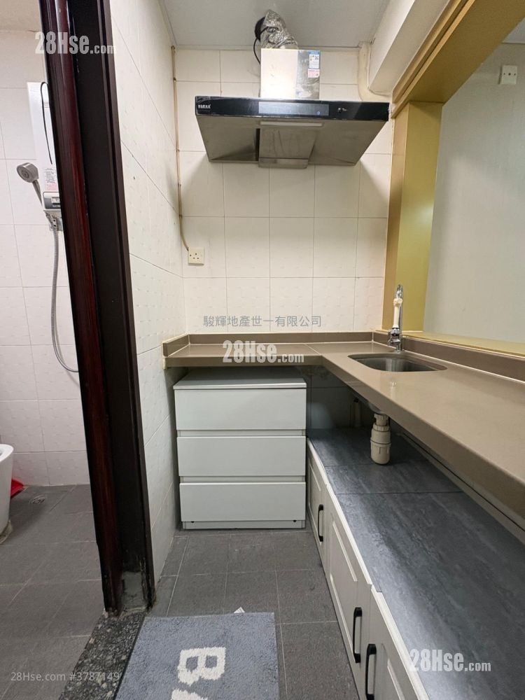 环海大厦 租盘 开放式间隔 , 1 浴室 300 平方尺