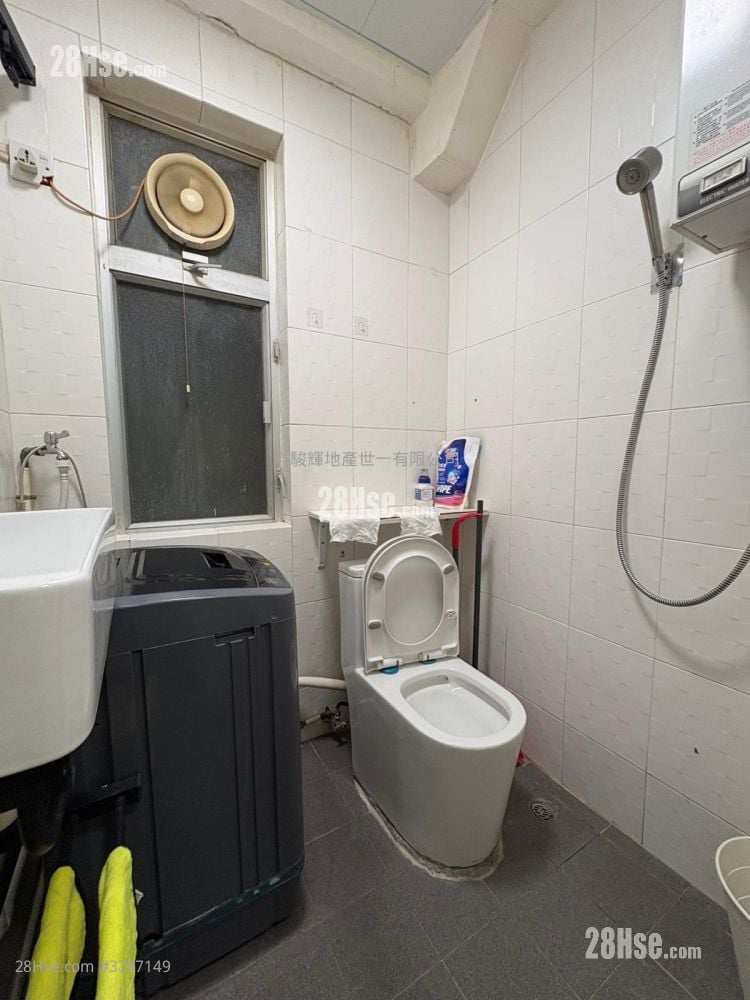 环海大厦 租盘 开放式间隔 , 1 浴室 300 平方尺