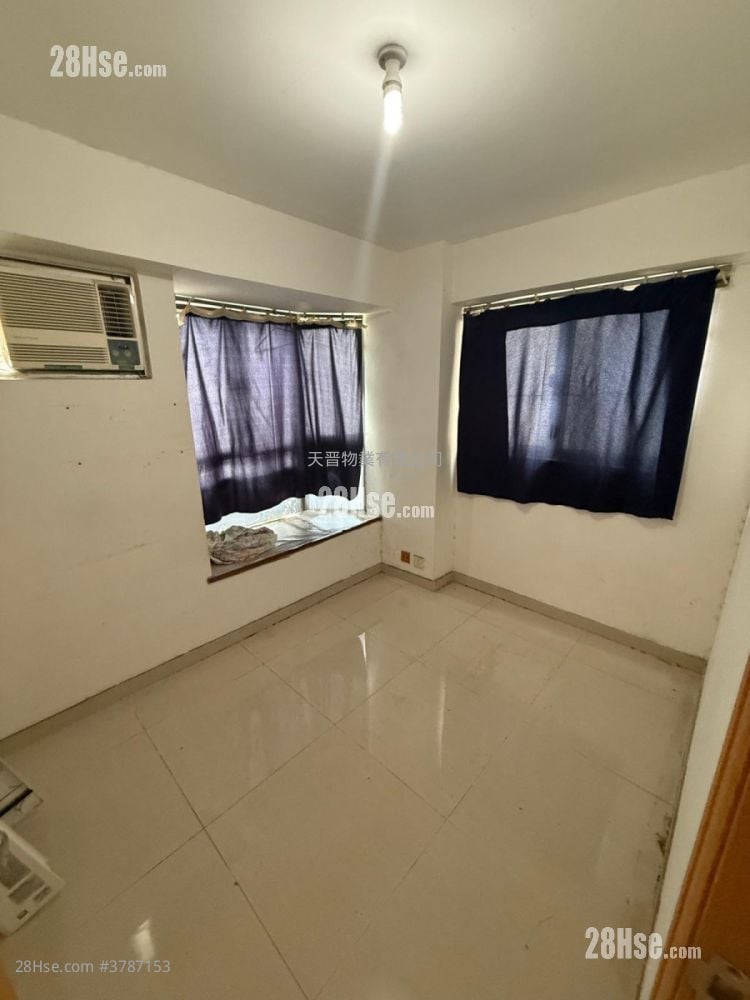 Bailey Garden Sell 3 Bedrooms , 2 Bathrooms 476 ft²