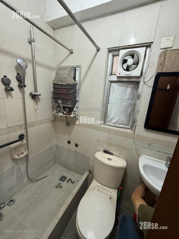 Bailey Garden Sell 3 Bedrooms , 2 Bathrooms 476 ft²