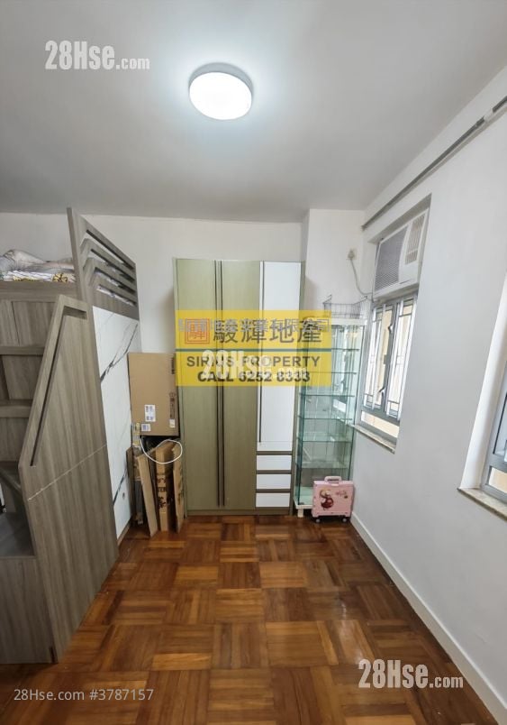 天文阁 租盘 284 平方尺