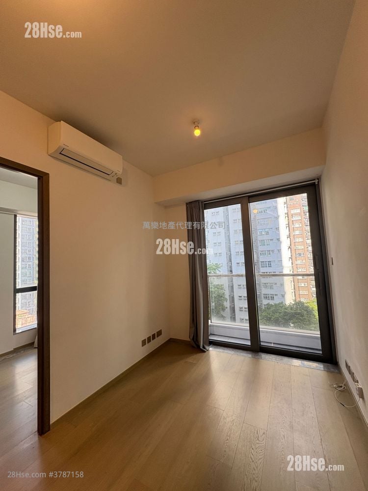 15 Western Street Sell 1 Bedroom , 1 Bathroom 340 ft²