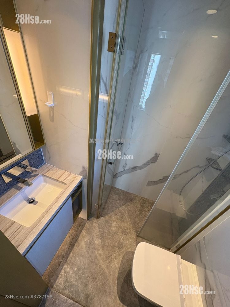 15 Western Street Sell 1 Bedroom , 1 Bathroom 340 ft²