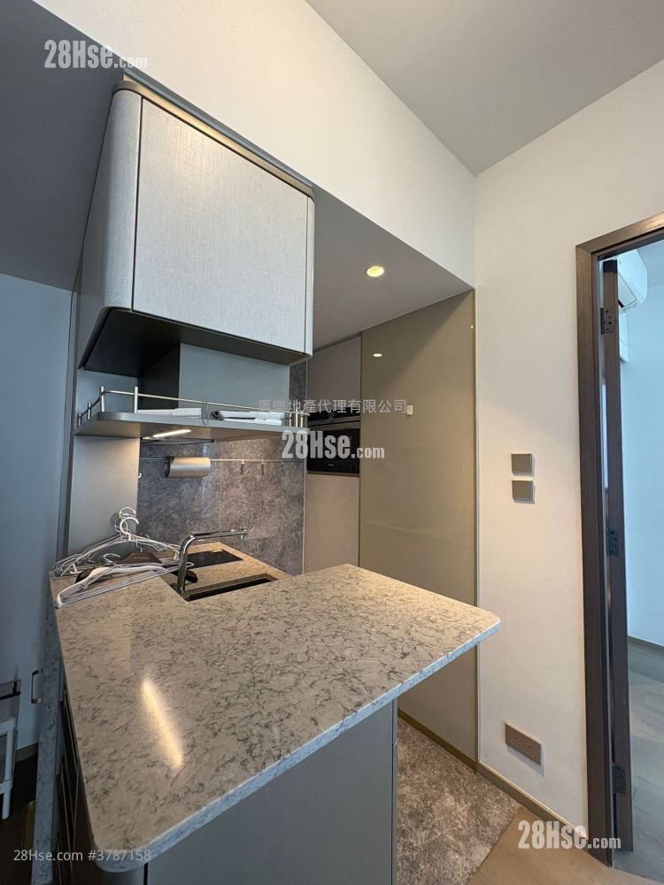 15 Western Street Sell 1 Bedroom , 1 Bathroom 340 ft²