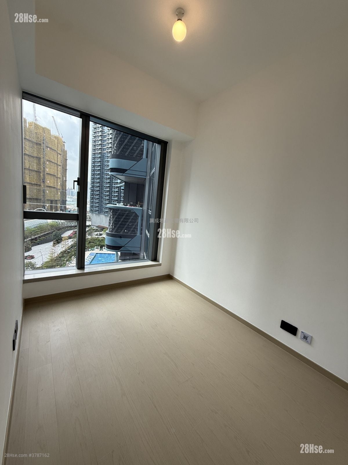 启德海湾 租盘 2 房 , 1 浴室 439 平方尺