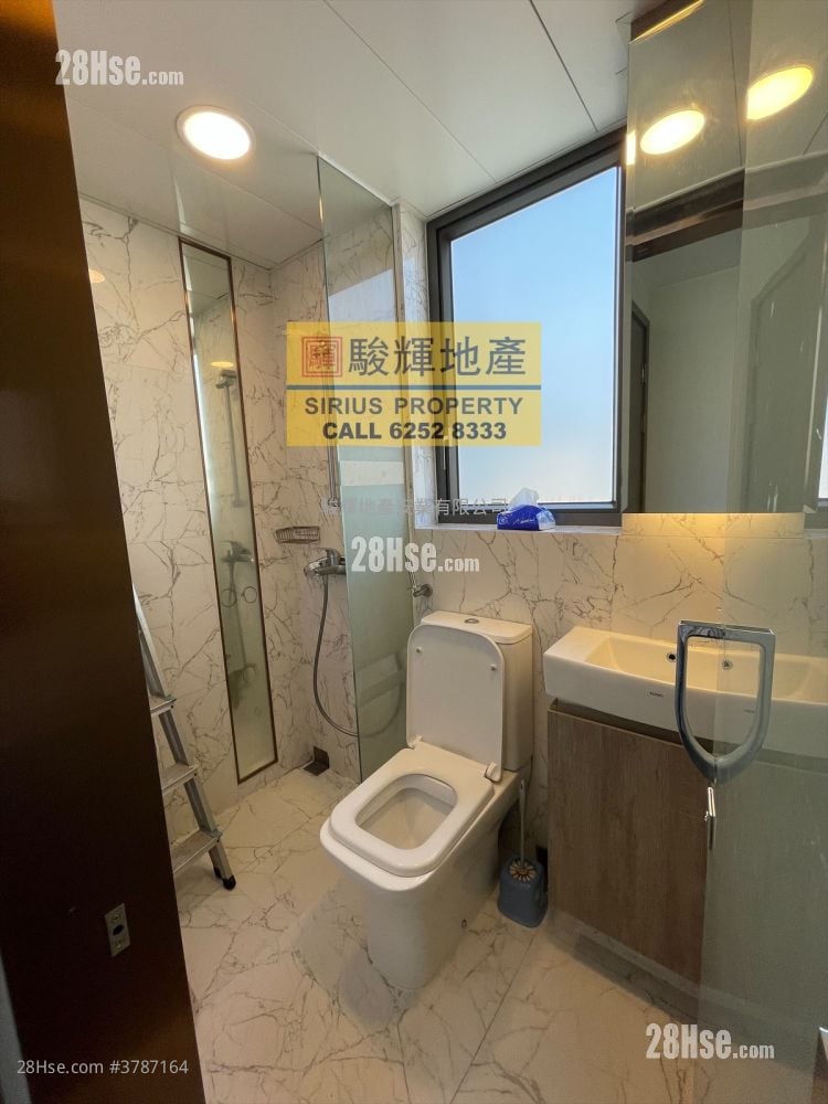 AVA228 租盘 249 平方尺