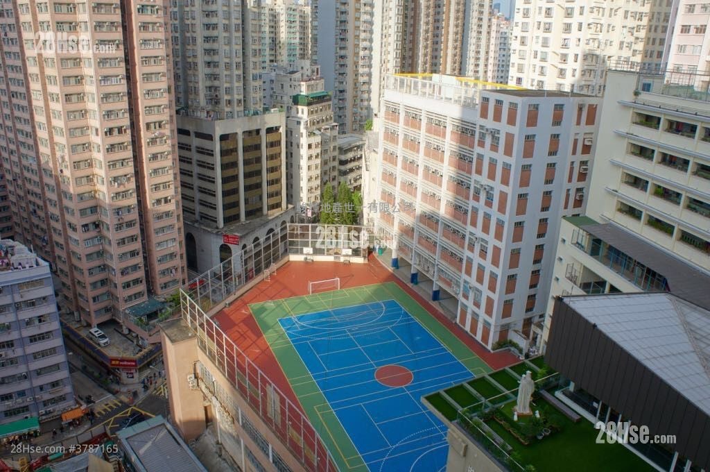 Intelligent Court Rental 2 Bedrooms , 1 Bathroom 365 ft²