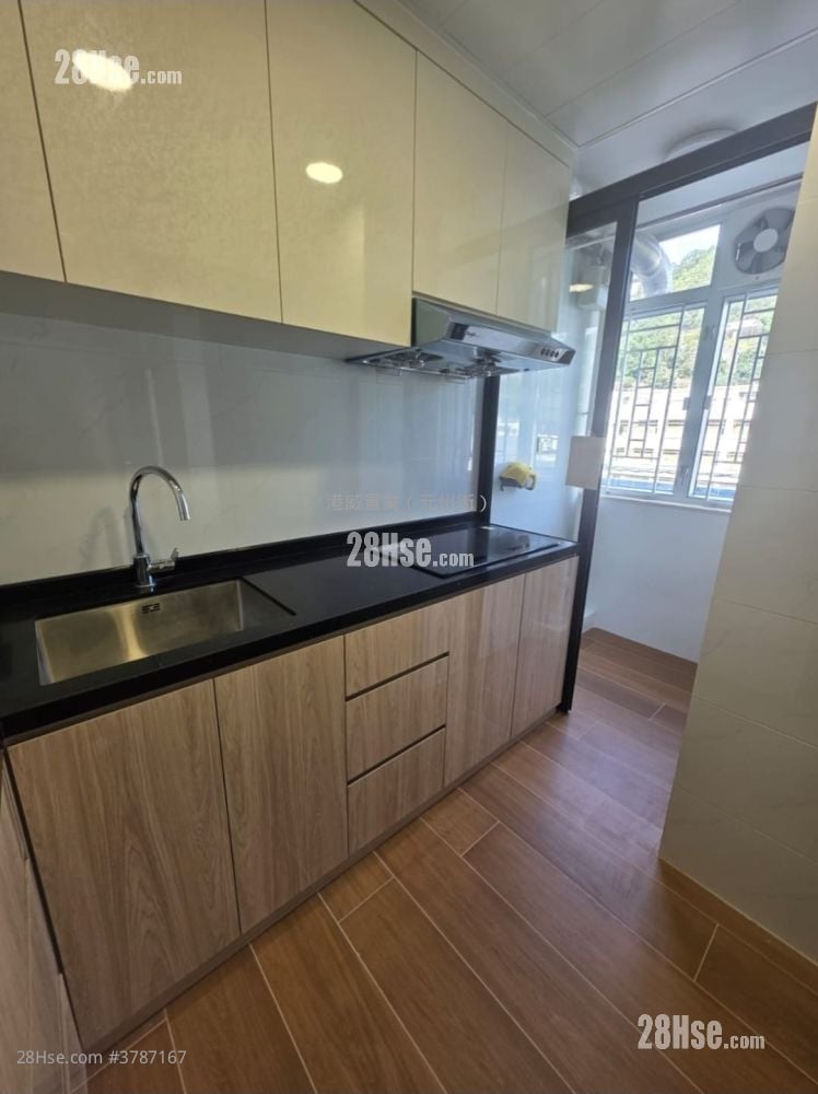 李郑屋邨 售盘 2 房 428 平方尺