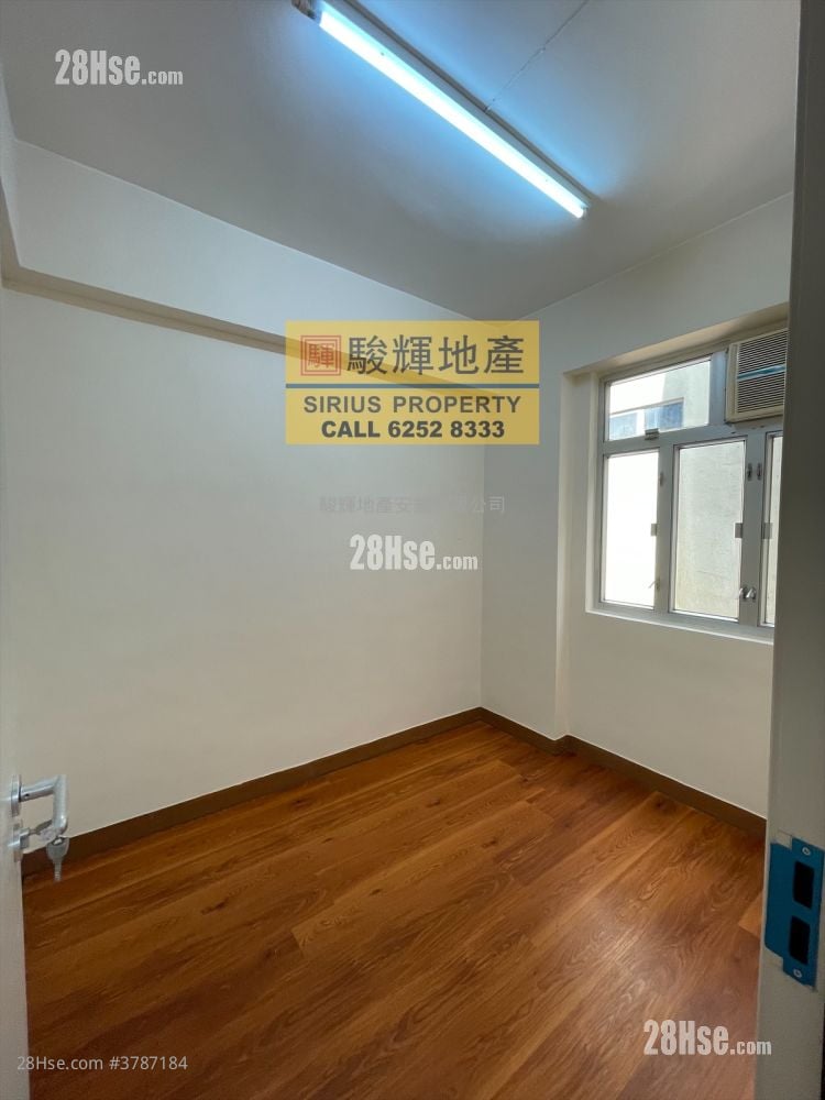Foon Lok Building Rental 440 ft²