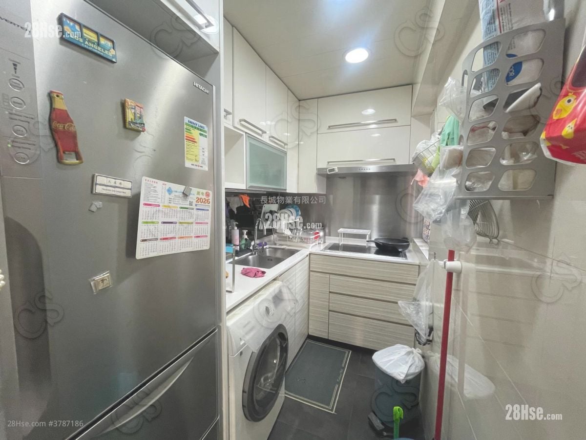 康山花园 租盘 3 房 , 1 浴室 592 平方尺