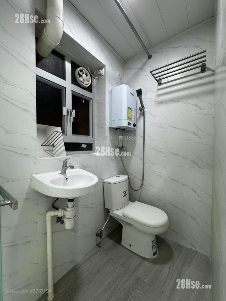 Hong Lok Mansion Rental Studio , 1 Bathroom 160 ft²