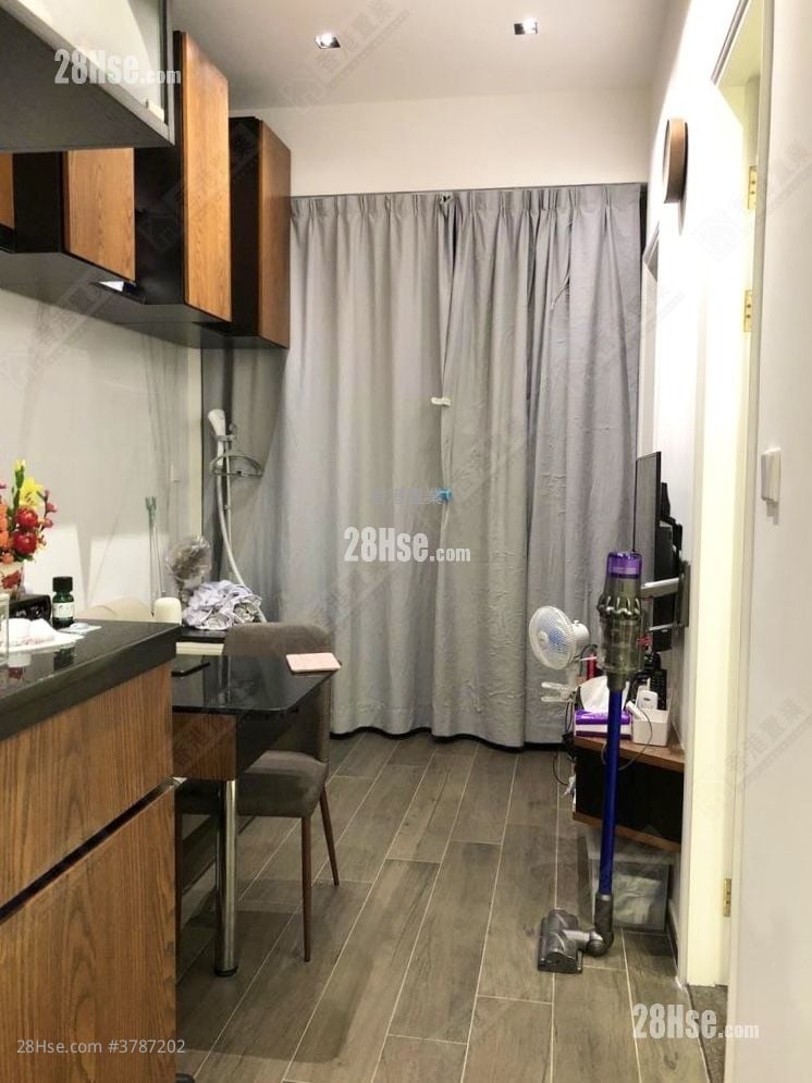 Maison Rose Sell 1 Bedroom , 1 Bathroom 297 ft²