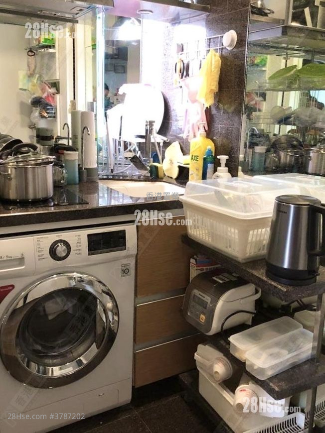 Maison Rose Sell 1 Bedroom , 1 Bathroom 297 ft²