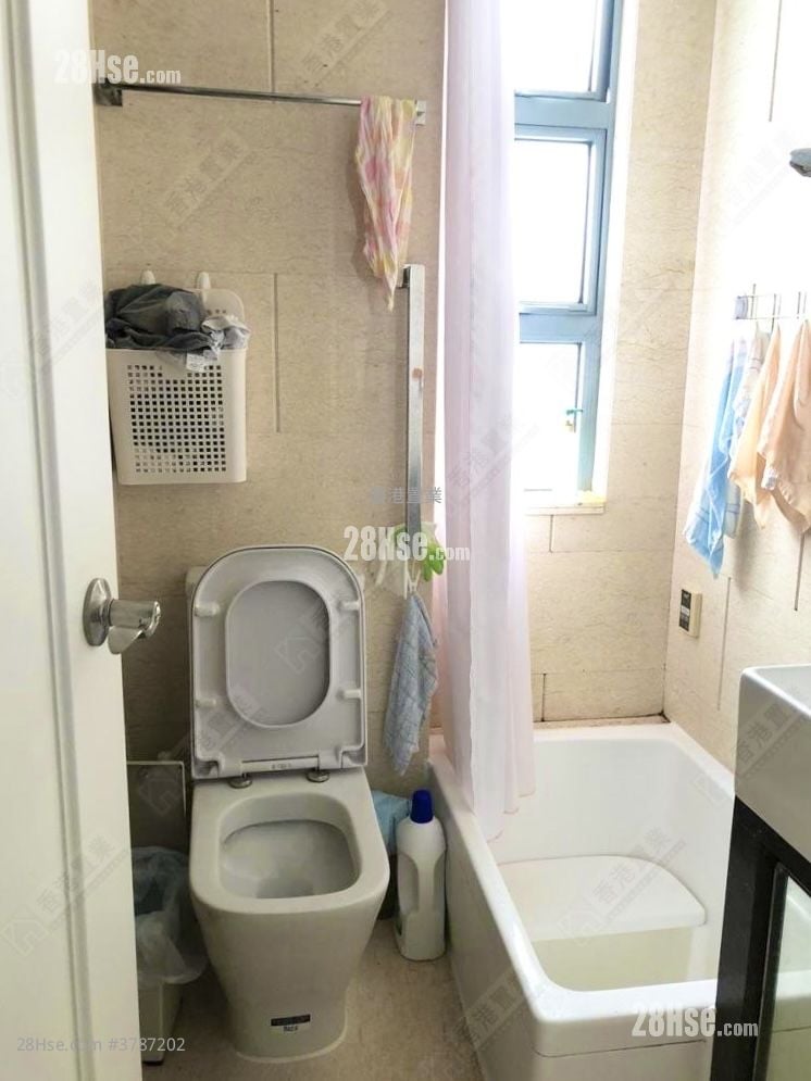 Maison Rose Sell 1 Bedroom , 1 Bathroom 297 ft²