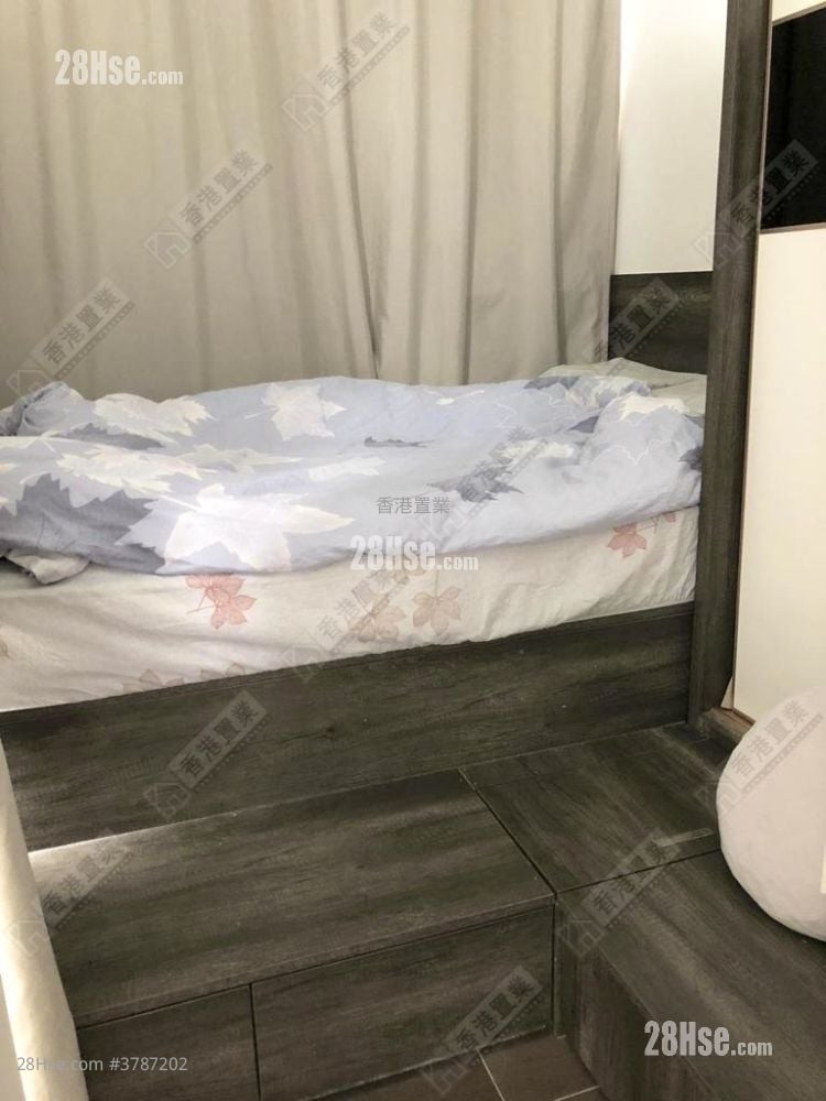 Maison Rose Sell 1 Bedroom , 1 Bathroom 297 ft²