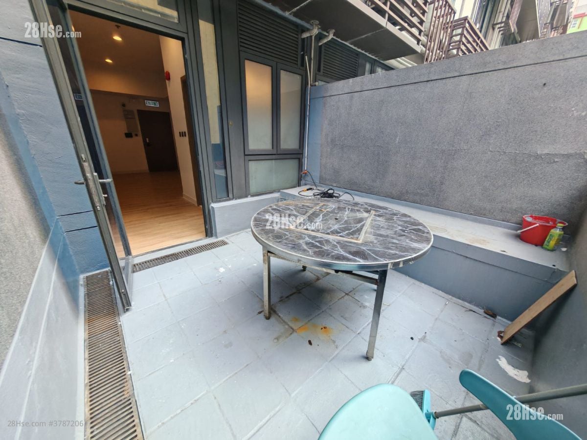 The Icon Rental Studio , 1 Toilet