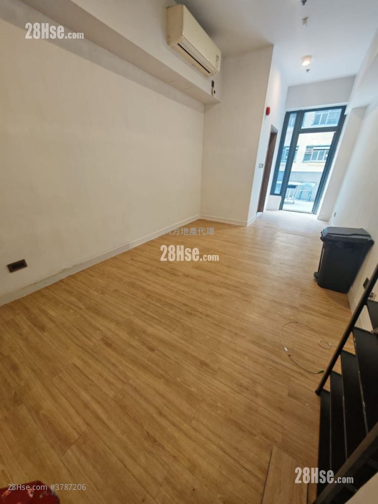 The Icon Rental Studio , 1 Toilet