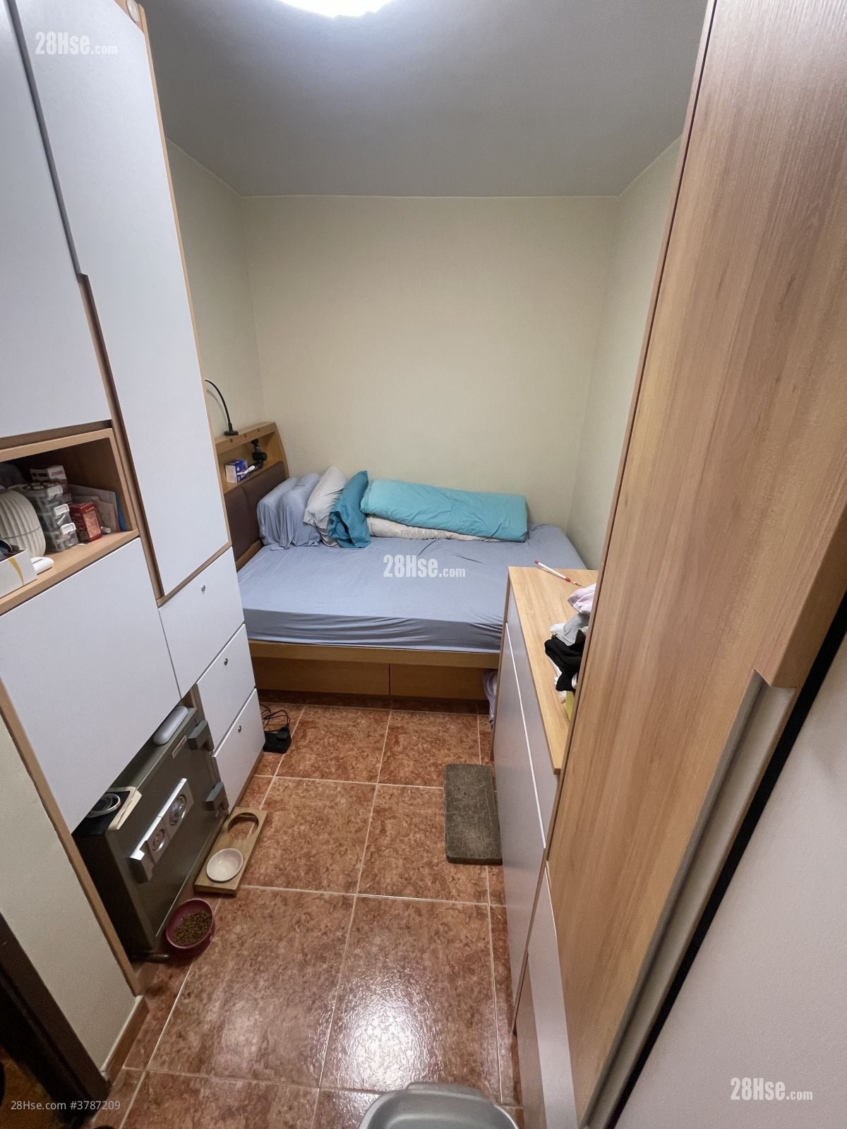 Village Sell 3 Bedrooms , 1 Bathroom 700 ft²